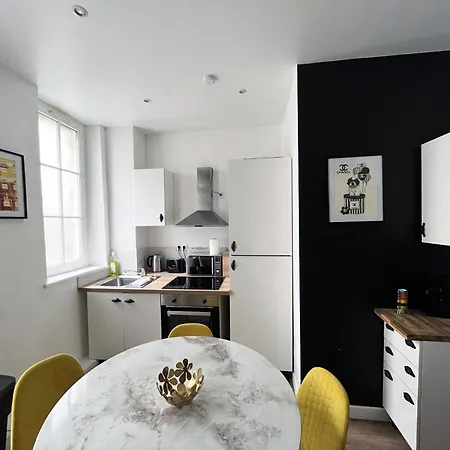 Urban Flat 157 - Coco Chanel Flat In Montorgueil Paris