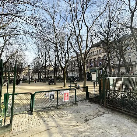 Urban Flat 157 - Coco Flat In Montorgueil